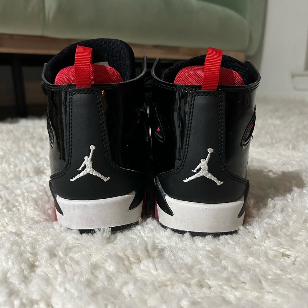 Jordan Shoes - Picture 3 of 3